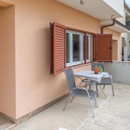 Studio apartment Nin Esterno foto